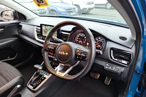 DS24UPL Kia Stonic 1.0T GDi 48V GT-Line S 5dr DCT Thumbnail #26