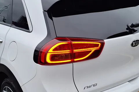 PY21OTG Kia Niro 1.6 GDi Hybrid 3 5dr DCT Thumbnail #25
