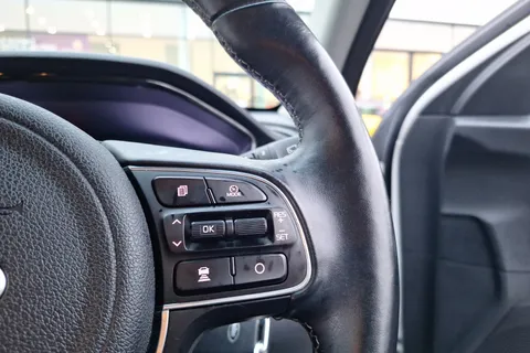 PY21OTG Kia Niro 1.6 GDi Hybrid 3 5dr DCT Thumbnail #37