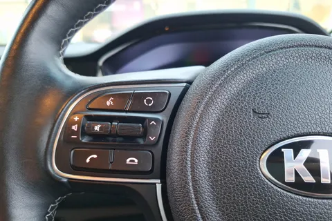 PY21OTG Kia Niro 1.6 GDi Hybrid 3 5dr DCT Thumbnail #38