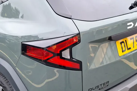 DL75UOB Dacia Duster 1.6 Hybrid 140 Journey 5dr Auto Thumbnail #23