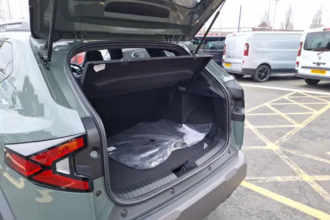 DL75UOB Dacia Duster 1.6 Hybrid 140 Journey 5dr Auto Thumbnail #27