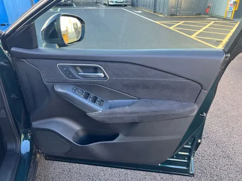 OW24LFL Nissan Qashqai 1.3 DiG-T MH 158 Tekna+ 5dr Thumbnail #18