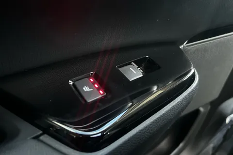 DF22KVU Honda CR-V 2.0 i-MMD Hybrid EX 5dr eCVT Thumbnail #14