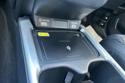 DF22KVU Honda CR-V 2.0 i-MMD Hybrid EX 5dr eCVT Thumbnail #16