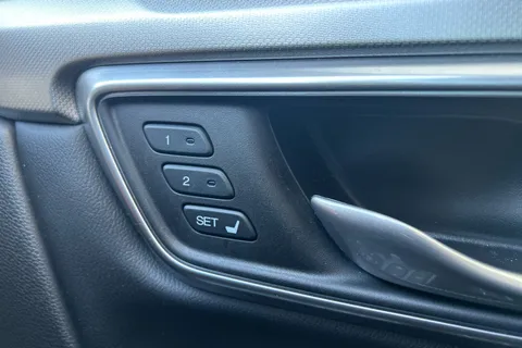 DF22KVU Honda CR-V 2.0 i-MMD Hybrid EX 5dr eCVT Thumbnail #28