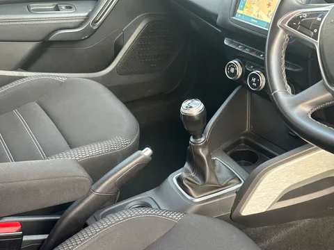 FH21YGW Dacia Duster 1.0 TCe 100 Bi-Fuel Prestige 5dr [6 Speed] Thumbnail #13