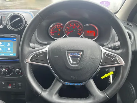 15 of 32 for Dacia Sandero Stepway 0.9 TCe SE Twenty 5dr