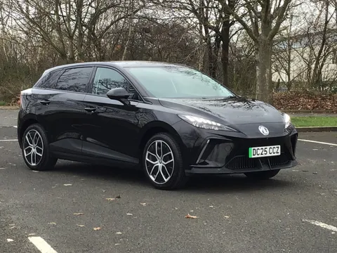 DC25CCZ Mg Motor Uk Mg4 150kW Trophy EV Long Range 64kWh 5dr Auto Thumbnail #2