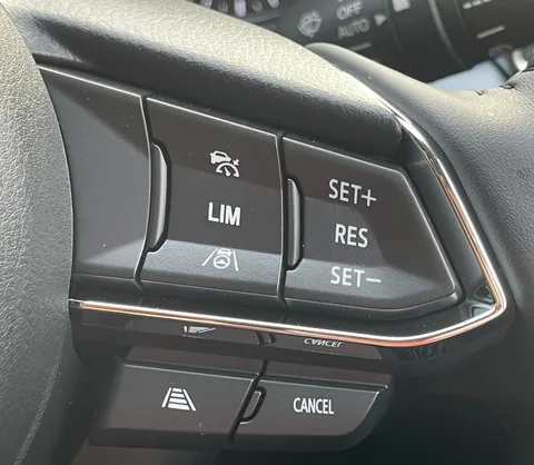 MC75XTS Mazda CX-5 2.0 e-Skyactiv G MHEV Centre-Line 5dr Thumbnail #20