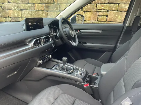 MC75XTD Mazda CX-5 2.0 e-Skyactiv G MHEV Centre-Line 5dr Thumbnail #8