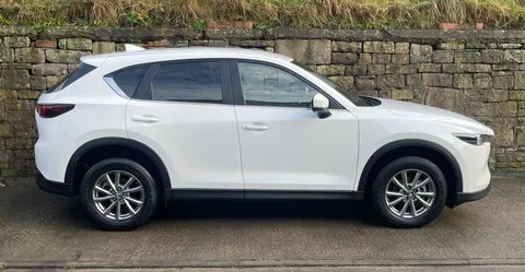 MC75RUV Mazda CX-5 2.0 e-Skyactiv G MHEV Centre-Line 5dr Thumbnail #3