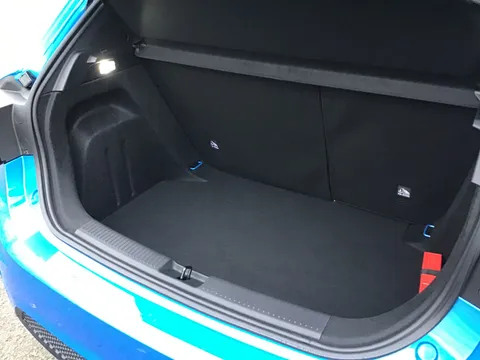 DG75NFP Mg Motor Uk Mg3 1.5 Hybrid SE 5dr Auto Thumbnail #39