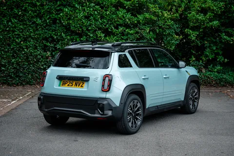  Renault 4 iconic comfort range Thumbnail #4