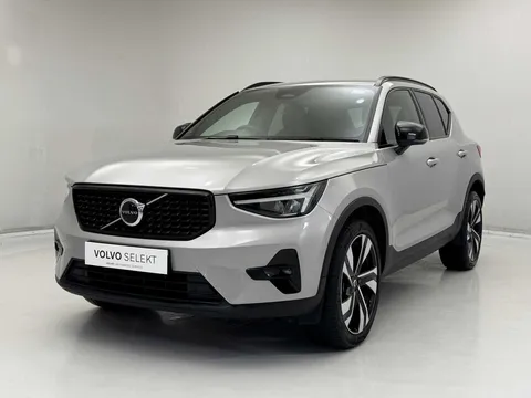 DU74WOJ Volvo XC40 2.0 B3P Plus Dark 5dr Auto Thumbnail #5
