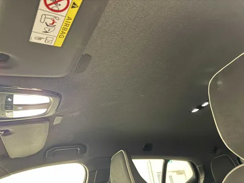 DU74WOJ Volvo XC40 2.0 B3P Plus Dark 5dr Auto Thumbnail #23