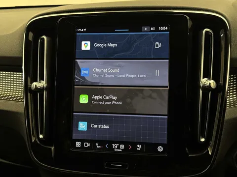 DU74WOJ Volvo XC40 2.0 B3P Plus Dark 5dr Auto Thumbnail #32