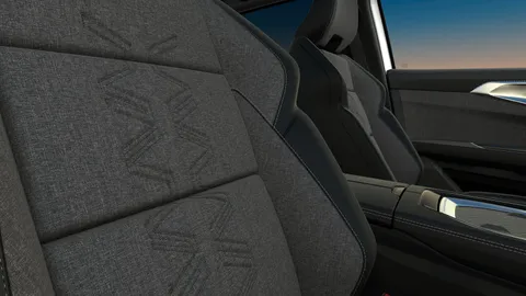  Renault Austral techno E-Tech full hybrid 200 Thumbnail #3