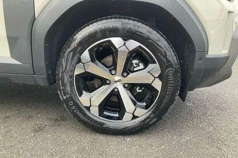 DL75UOK Dacia Duster 1.6 Hybrid 140 Journey 5dr Auto Thumbnail #5