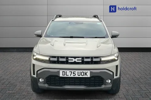 DL75UOK Dacia Duster 1.6 Hybrid 140 Journey 5dr Auto Thumbnail #8