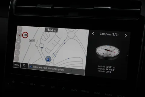 DE22WDG Hyundai Tucson 1.6 TGDi Premium 5dr 2WD Thumbnail #26