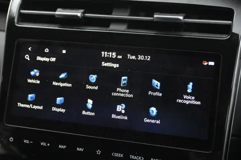 DE22WDG Hyundai Tucson 1.6 TGDi Premium 5dr 2WD Thumbnail #28