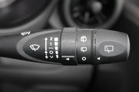 23 of 33 for Hyundai i10 1.0 MPi SE 5dr