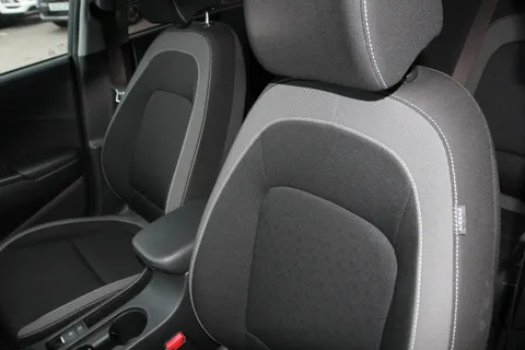 RF70FMJ Hyundai Kona 1.6 GDi Hybrid Premium 5dr DCT Thumbnail #12