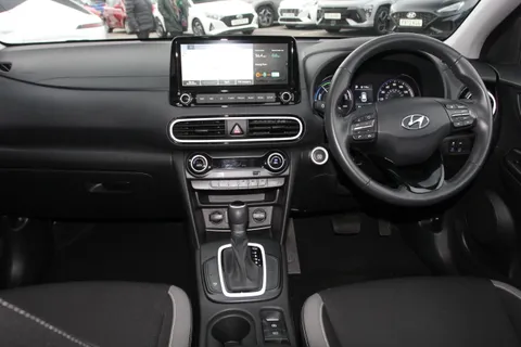 RF70FMJ Hyundai Kona 1.6 GDi Hybrid Premium 5dr DCT Thumbnail #16