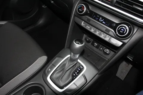 RF70FMJ Hyundai Kona 1.6 GDi Hybrid Premium 5dr DCT Thumbnail #26