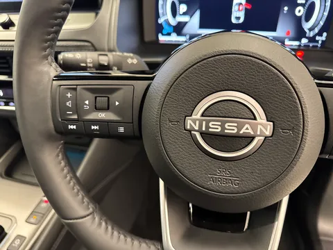DT74UBO Nissan Qashqai 1.5 E-Power N-Connecta 5dr Auto Thumbnail #26