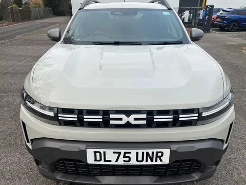 DL75UNR Dacia Duster 1.6 Hybrid 140 Journey 5dr Auto Thumbnail #23