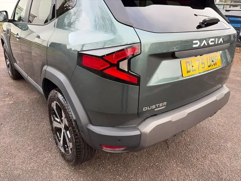 DL75UNP Dacia Duster 1.6 Hybrid 140 Journey 5dr Auto Thumbnail #19
