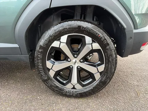 DL75UNP Dacia Duster 1.6 Hybrid 140 Journey 5dr Auto Thumbnail #20