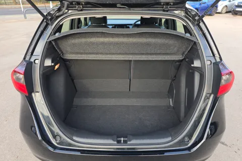 13 of 36 for Honda Jazz 1.5 i-MMD Hybrid SE 5dr eCVT