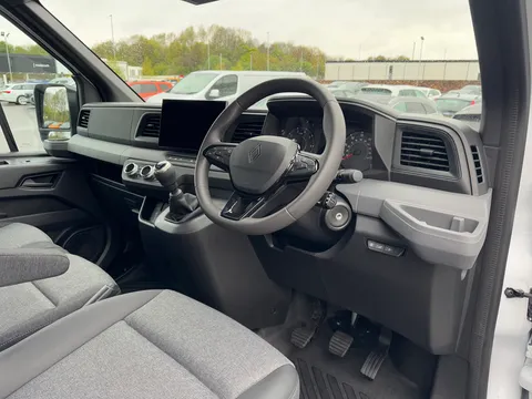 DL75UOY Renault Master MM35 Blue dCi 150 Advance Medium Roof Van Thumbnail #13