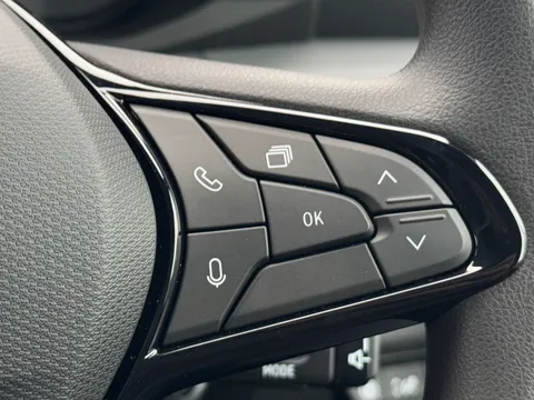 DL75VSC Renault Master MM35 Blue dCi 150 Advance Medium Roof Van Thumbnail #15