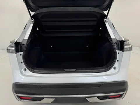 DT74UUY Nissan Qashqai 1.3 DiG-T MH Acenta Premium 5dr Thumbnail #14