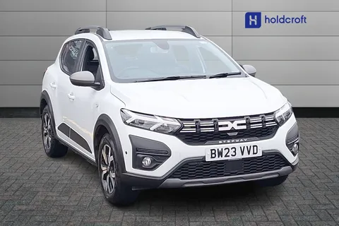 BW23VVD Dacia Sandero Stepway 1.0 TCe Journey 5dr Thumbnail #2