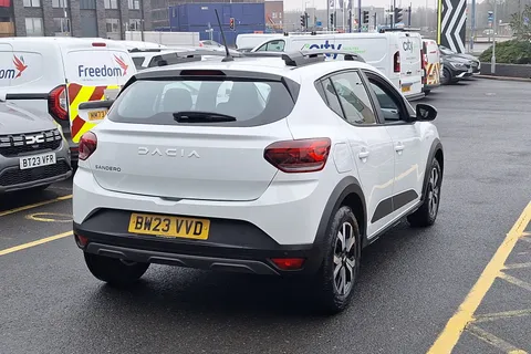 BW23VVD Dacia Sandero Stepway 1.0 TCe Journey 5dr Thumbnail #32