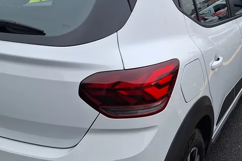 BW23VVD Dacia Sandero Stepway 1.0 TCe Journey 5dr Thumbnail #33