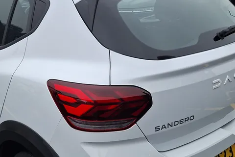 BW23VVD Dacia Sandero Stepway 1.0 TCe Journey 5dr Thumbnail #36