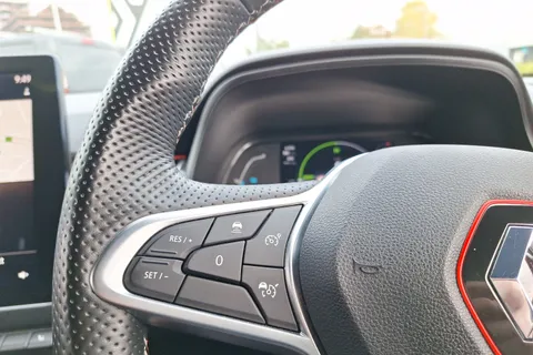 20 of 40 for Renault ARKANA 1.6 E-TECH Hybrid 145 R.S. Line 5dr Auto