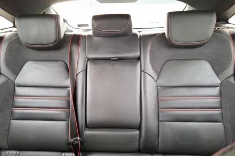 10 of 40 for Renault ARKANA 1.6 E-TECH Hybrid 145 R.S. Line 5dr Auto