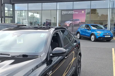 39 of 40 for Renault ARKANA 1.6 E-TECH Hybrid 145 R.S. Line 5dr Auto