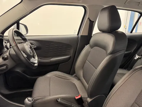 DY72VUF Mg Motor Uk Mg3 1.5 VTi-TECH Exclusive 5dr [Navigation] Thumbnail #13