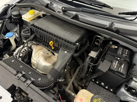 DY72VUF Mg Motor Uk Mg3 1.5 VTi-TECH Exclusive 5dr [Navigation] Thumbnail #25