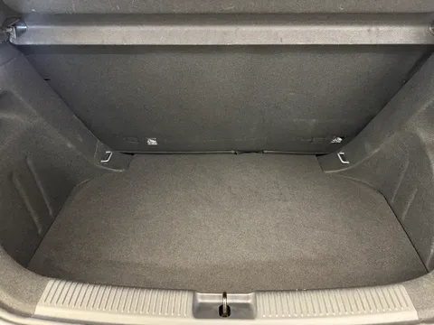 DT74UUO Mg Motor Uk Mg3 1.5 Hybrid Trophy 5dr Auto Thumbnail #14