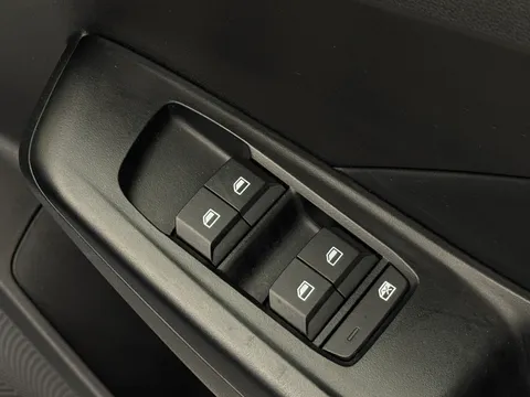 DT74UUO Mg Motor Uk Mg3 1.5 Hybrid Trophy 5dr Auto Thumbnail #17