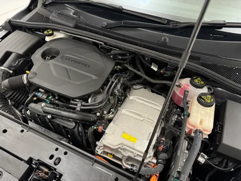 DT74UUO Mg Motor Uk Mg3 1.5 Hybrid Trophy 5dr Auto Thumbnail #27